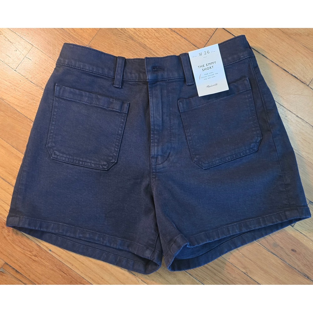 NWT- Madewell The Emmy Denim Short in a size W 26